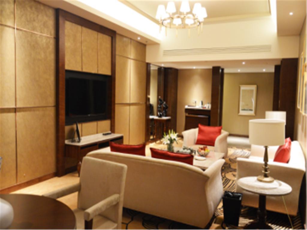 Luxury Blue Horizon Hotel דונגיינג מראה חיצוני תמונה