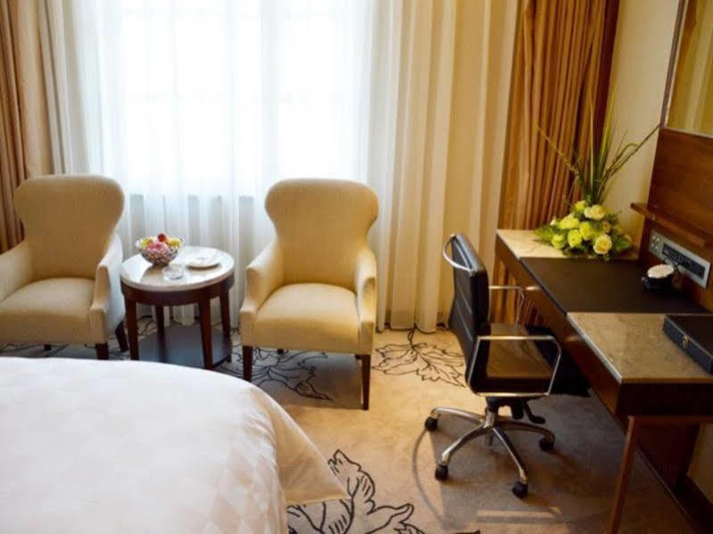 Luxury Blue Horizon Hotel דונגיינג מראה חיצוני תמונה