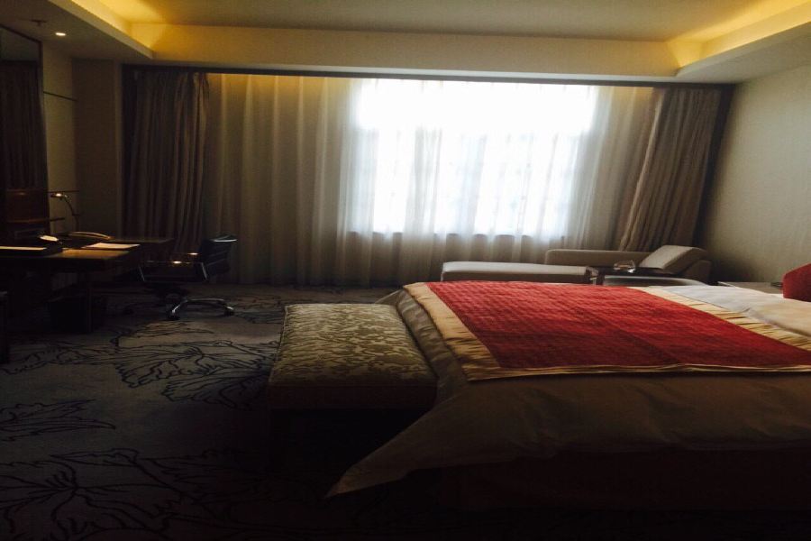 Luxury Blue Horizon Hotel דונגיינג מראה חיצוני תמונה
